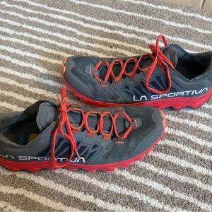La Sportiva Helios III Trail Running Shoes
Size 10 Women’s